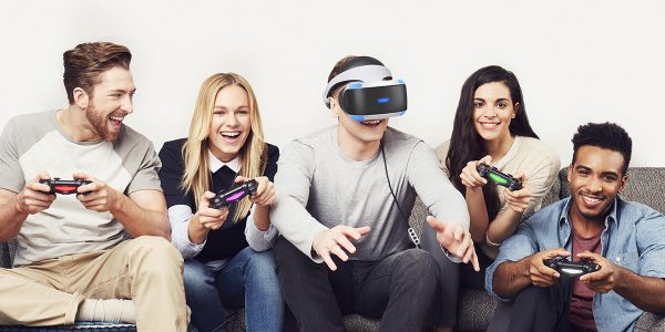 PSVR-social-screen