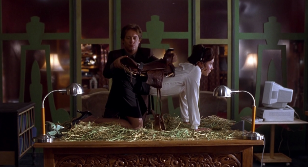 Secretary – The Dark Hobby of Self-mutilation